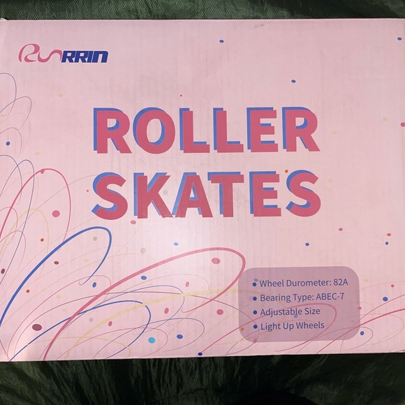 Amazon Other - Roller Skates Mint